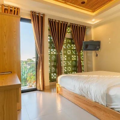 D Central Hoi An Homestay Отели рядом с достопримечательностью «Кантонский зал»