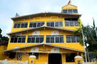 Royal Shree Amirthayoga Hotels in Mayiladuthurai