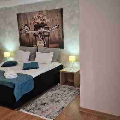Santa Fe Rooms