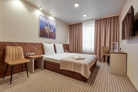 The Hotel Complex Tourist