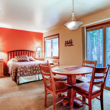 Aspen Ridge Condominiums by Vail Resorts