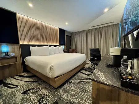 Carriage House Hotel and Conference Centre
