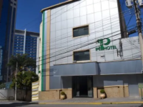 ホテル イペ グアルリョスのホテル