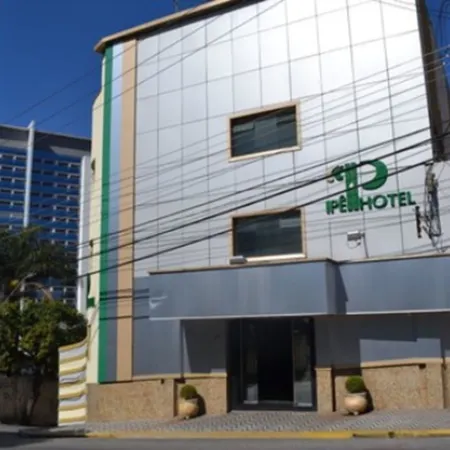 Ipê Guaru Hotel