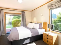 Lawn Cottages Hotels in Clive