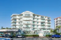 อเล็กซ์ ซีไซด์ รีสอร์ท