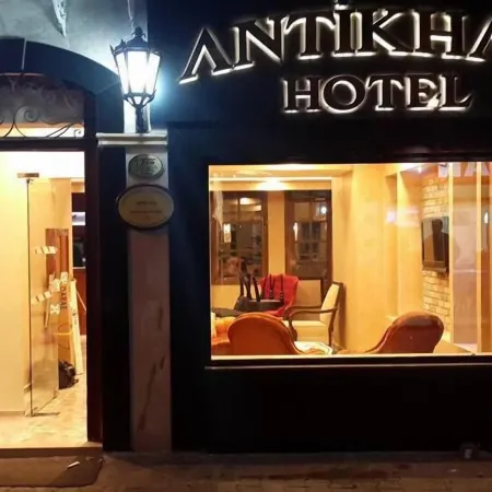 Antikhan Hotel