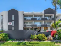 The Wellington Apartment Hotel Hotels near Mowbray Park