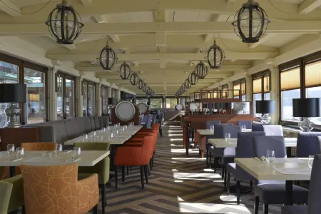 Tourist Resort Ribarsko Ostrvo Отели в г. Сремски Карловци