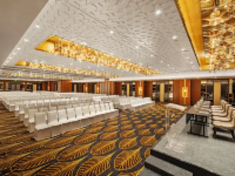 Radisson Blu Hotel & Suites GRT Chennai Hotels in Chennai