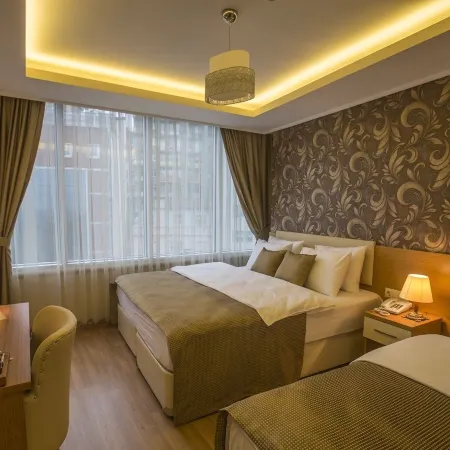 Park Square Hotel