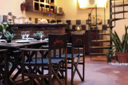 Apassionata Tango Hotel Отели рядом с достопримечательностью «Pasaje Roverano»