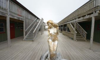 Grønnbuene Rorbu Hotel