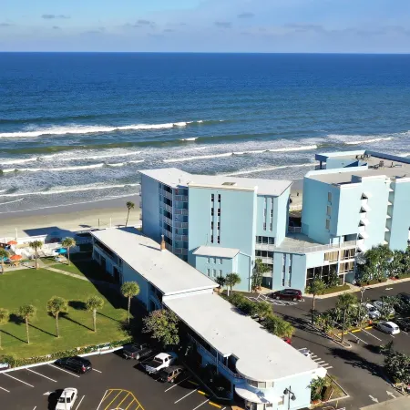 El Caribe Resort and Conference Center Отели рядом с достопримечательностью «Торговый центр Destination Daytona»