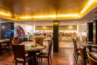 Lancaster Raouche Hotel - breakfast