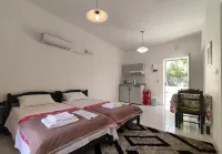 Zinovia Hotel di Daratso