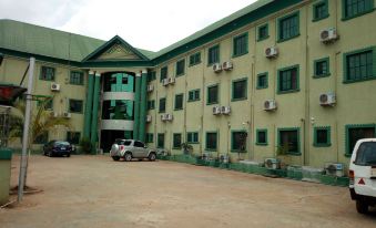 Prowess Hotel and Suites