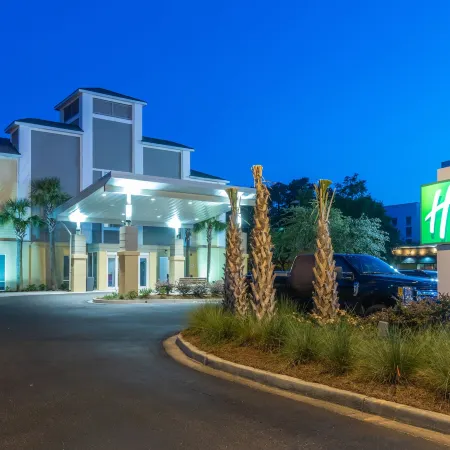 Holiday Inn Express CHARLESTON US HWY 17 & I-526 by IHG