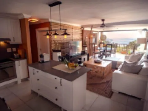 4 Dolphin Views la Mercy Luxury Beachfront Apartment with Private Swimming Pool Hotels in La Mercy