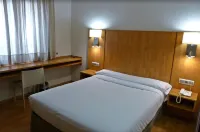 Hotel Avenida Hotels in Zaragoza