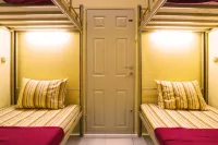 Pondok Backpacker City Square