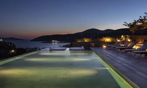 Nos Hotel & Villas