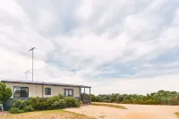 Torquay Foreshore Caravan Park Hotels in Torquay