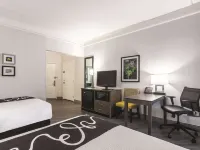 La Quinta Inn & Suites by Wyndham Atlanta Conyers Hotels in Conyers