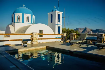 Aeris Suites Hôtels à : Skhoinoussa