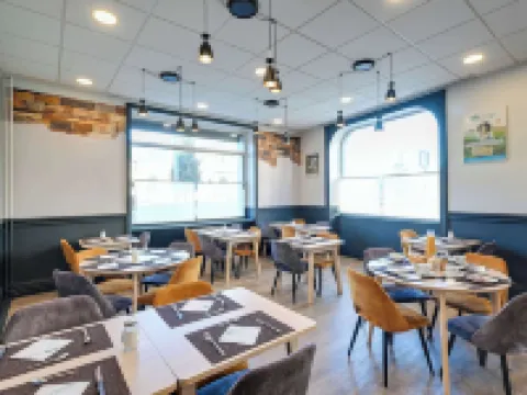 Brit Hotel Roanne - le Grand Hôtel Hotels in Roanne