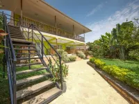 Papyrus Guest House Hotels in Entebbe