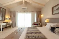 Palm Beach Resort & Spa - balcony