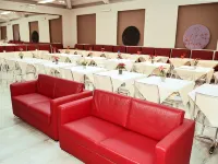 Hotel Giotto Các khách sạn gần Bảo tàng Xe hơi