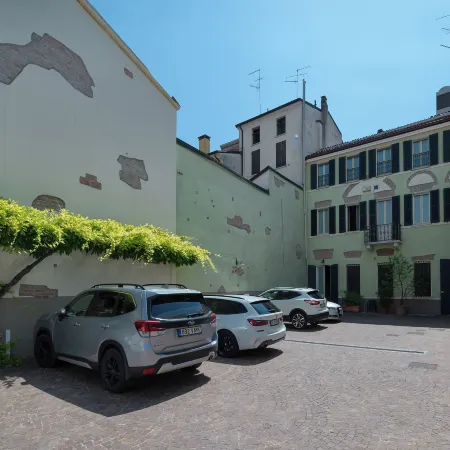 Antico Residence