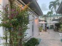 Tiana Beach Inn Hotels in 