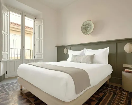 U-Sense Granada Gran Vía Hotels near La Madraza