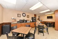 Rodeway Inn Ardmore I-35 - 2-Star