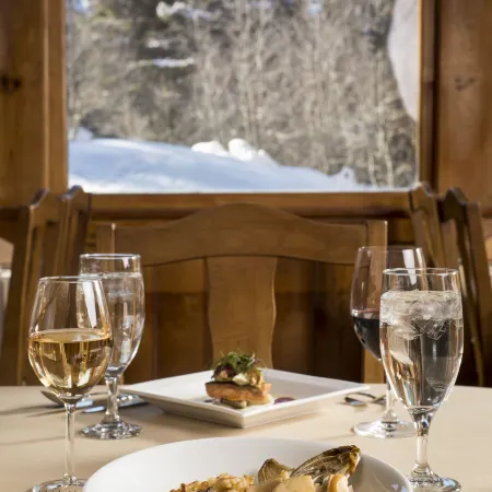 Tamarack Lodge & Resort