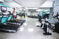 The Malayan Plaza Hotel - Gym
