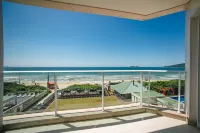 Slaviero Ingleses Convention - Pemandangan Pantai