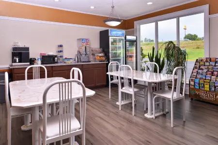 Americas Best Value Inn-Richmond South