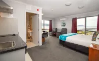 BKs Premier Motel Esplanade Hotels in Lower Hutt