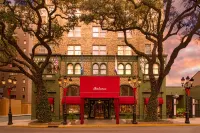 Pontchartrain Hotel St. Charles Avenue Hoteles cerca de Columns