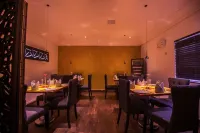 Maple Hotel
