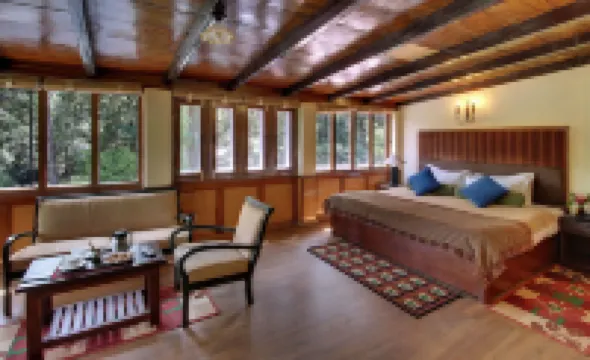 Hotel Chevron Rosemount, Ranikhet