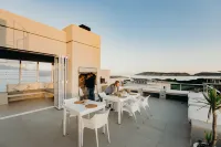 The Robberg Beach Lodge - Lion Roars Hotels & Lodges