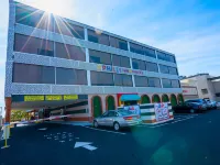 Philly Inn & Suites Hotels near Cliveden