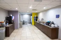 Microtel Inn & Suites by Wyndham Searcy - sarapan