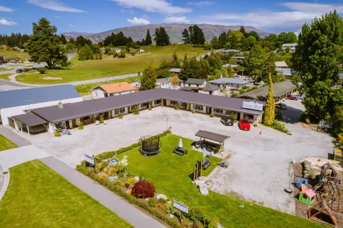 Alpine Motel Hotels in Wanaka