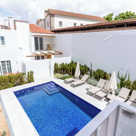 Limehome Evora Rua de Machede 52